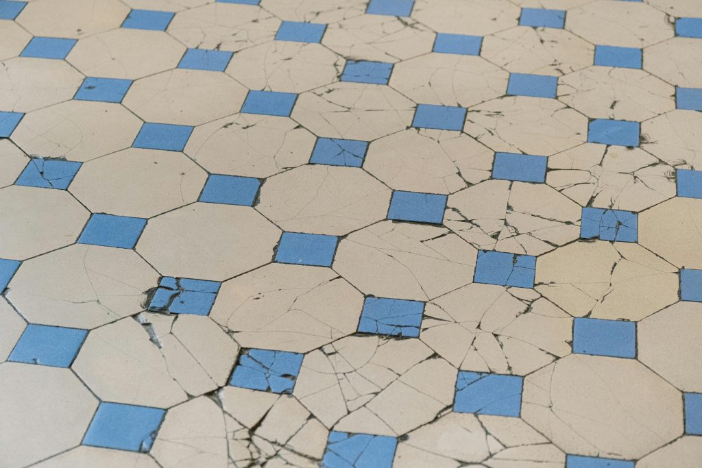 Comment bien recouvrir son carrelage sol ?